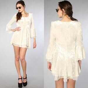 UNIF Poison Ivy crushed bell sleeve velvet mini dress